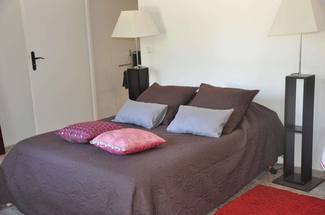 Hotel Du Coté de Chez Soi à La Ciotat Chambre photo